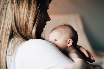 Kuidas toetada emasid raseduse ajal ja pärast sünnitust