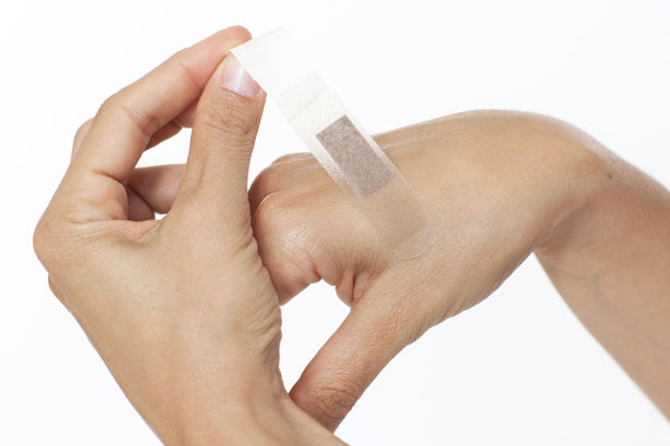 Erineva suurusega haavaplaastrid.